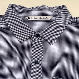 Travis Matthews Button down shirt SZ L